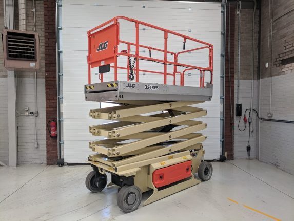 Electric Scissor Lift For Hire